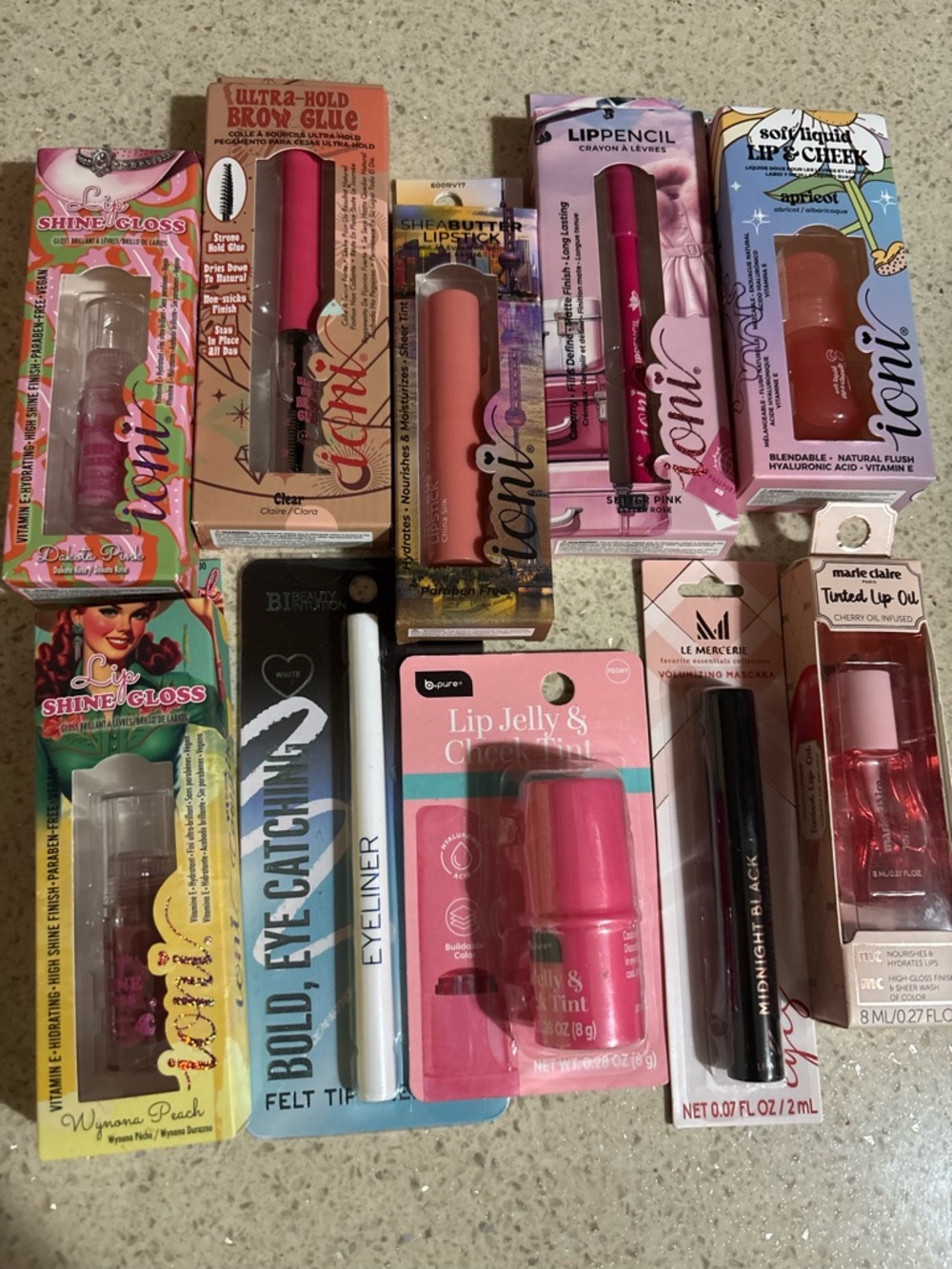 10 Ioni Cosmetics and more Bundle